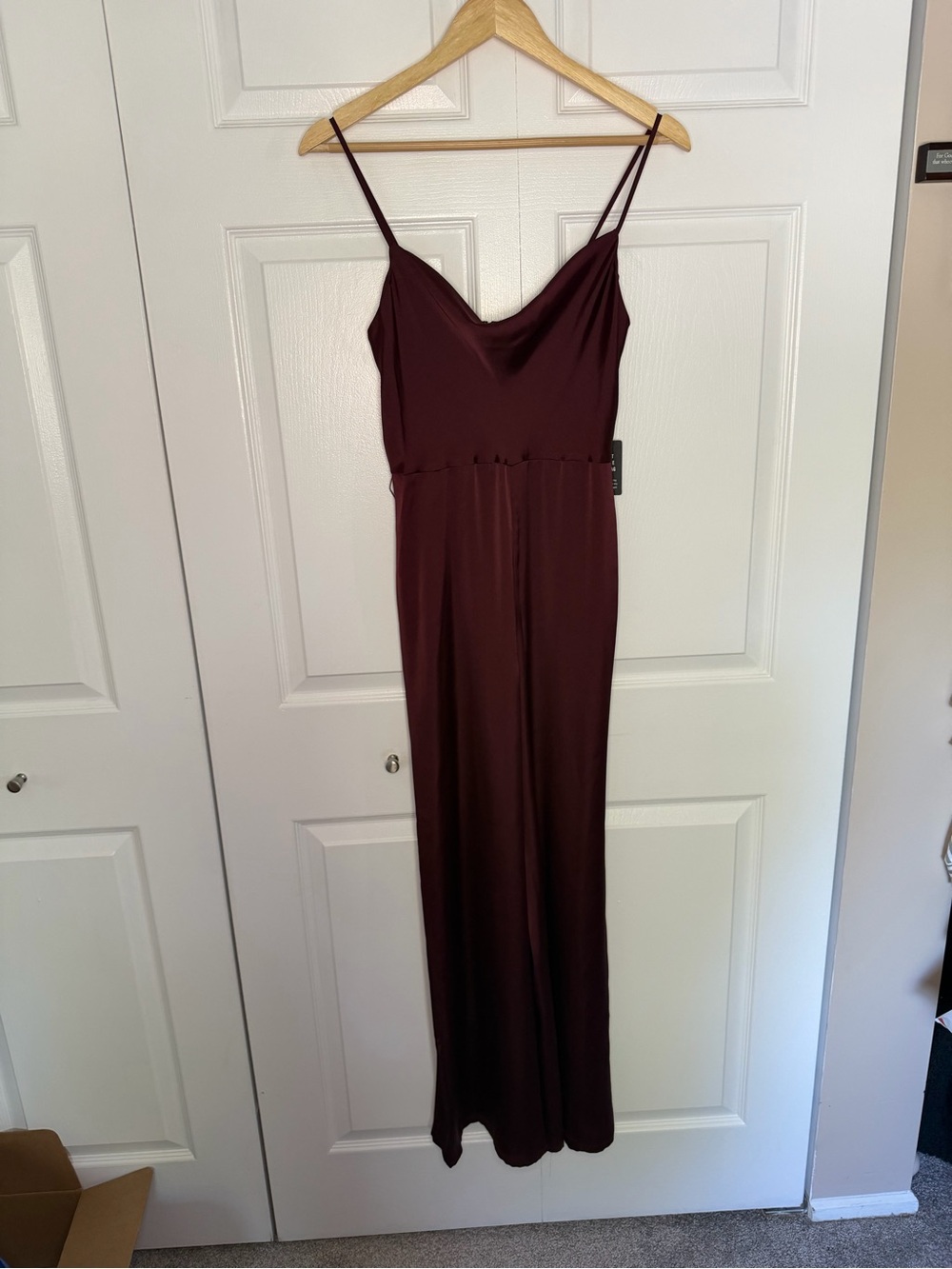 NEW Express Burgundy Cowl Neck Satin Jumpsuit Retro 70’s Wide Leg Evening Sz XS - Picture 2 of 11